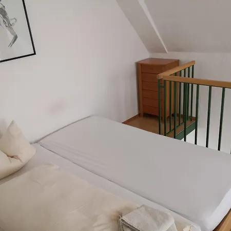 Gaestehaus Und Lamm Garni Blaubeuren