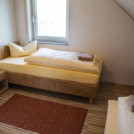 Отель Gaestehaus Und Lamm Garni 4*