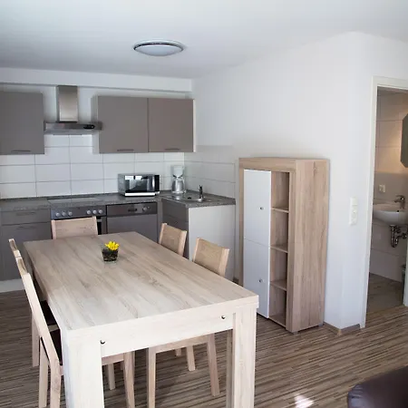 Отель Gaestehaus Und Lamm Garni 4*