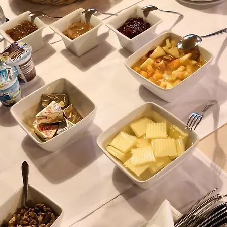 Отель Gaestehaus Und Lamm Garni Блаубойрен