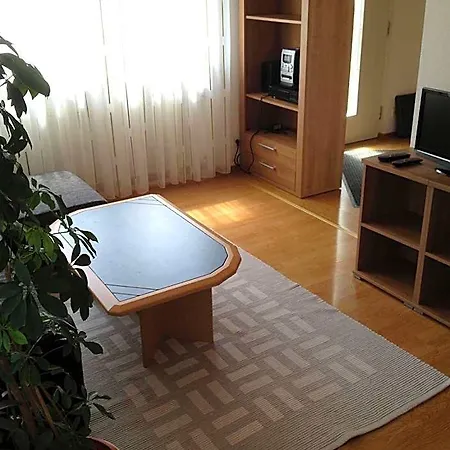 Отель Gaestehaus Und Lamm Garni Блаубойрен