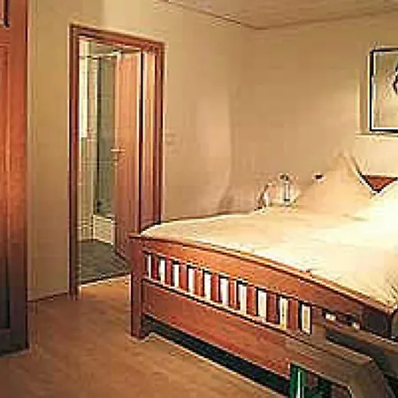 Отель Gaestehaus Und Lamm Garni 4*