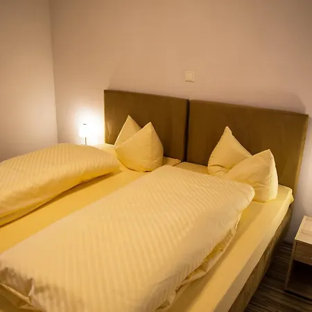 Gaestehaus Und Lamm Garni Отель 4*