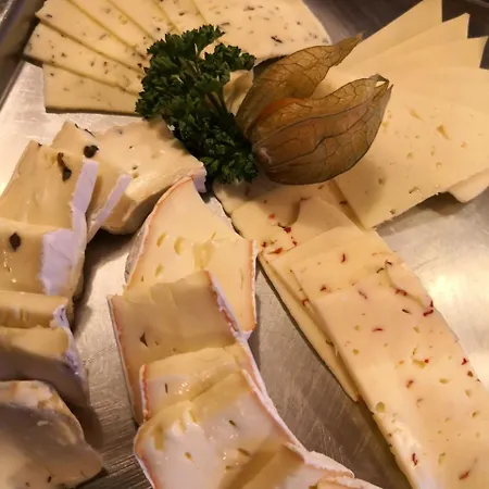 Gaestehaus Und Lamm Garni Отель Блаубойрен